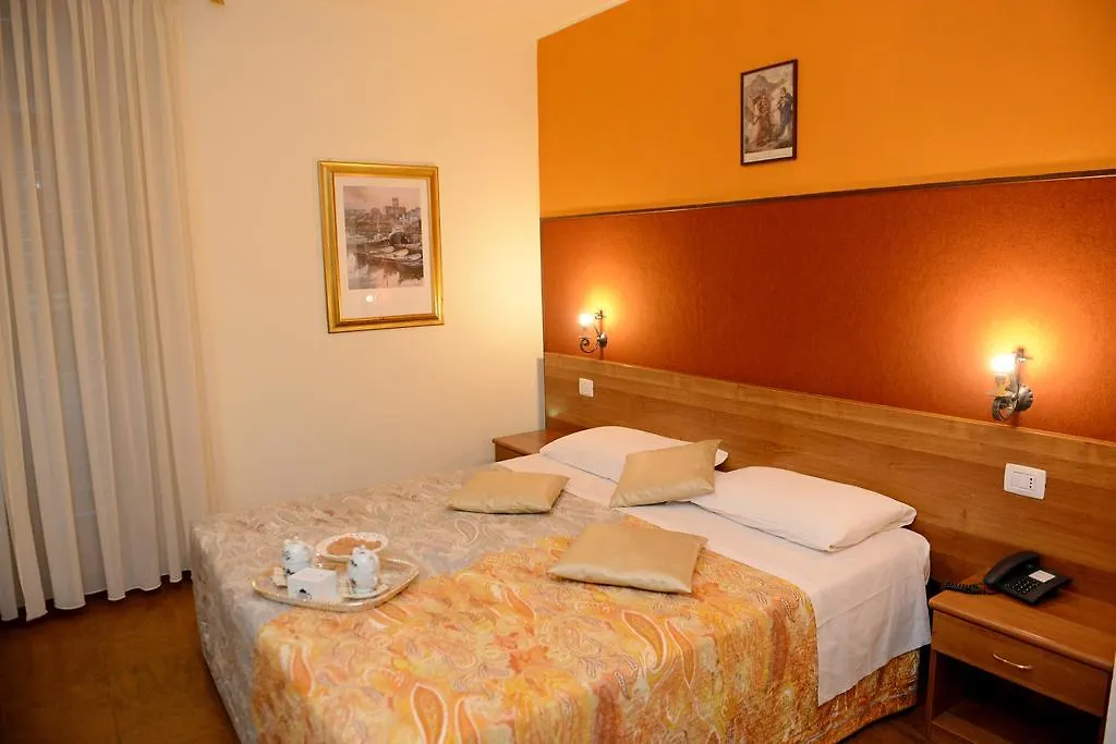 Albergo Altavilla Tirano Hotel