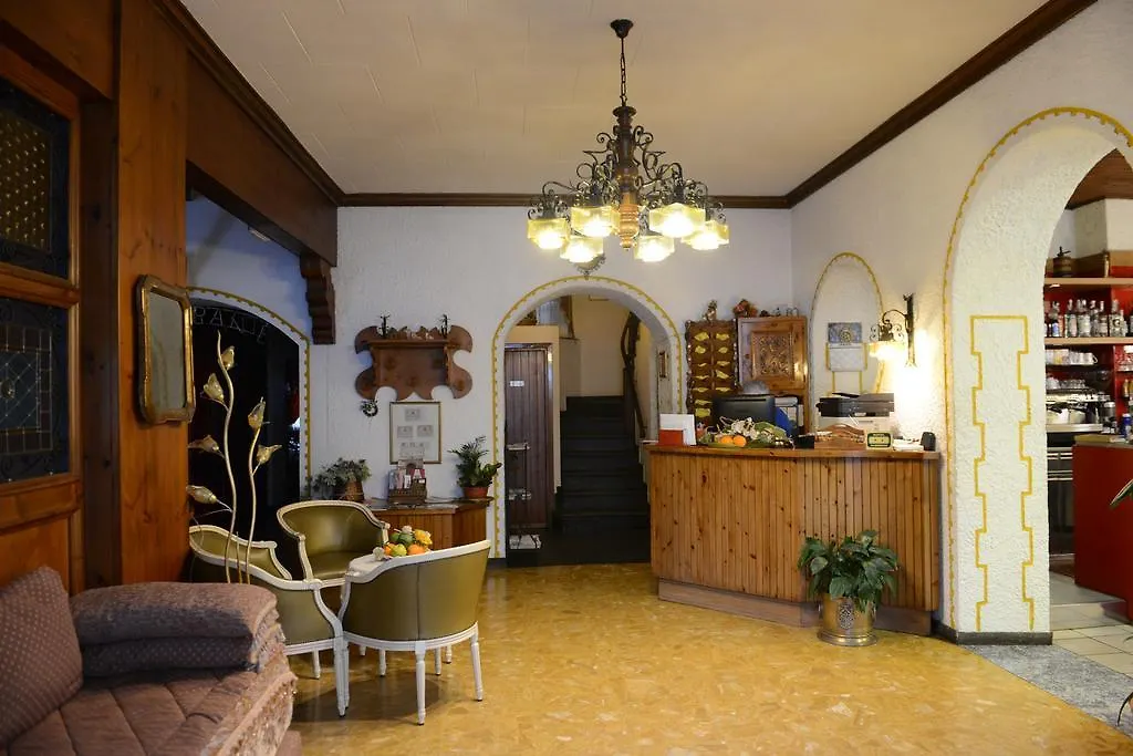 Albergo Altavilla Tirano Hotel